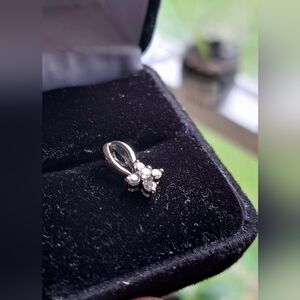 14k Women's White Gold Diamond Pendant